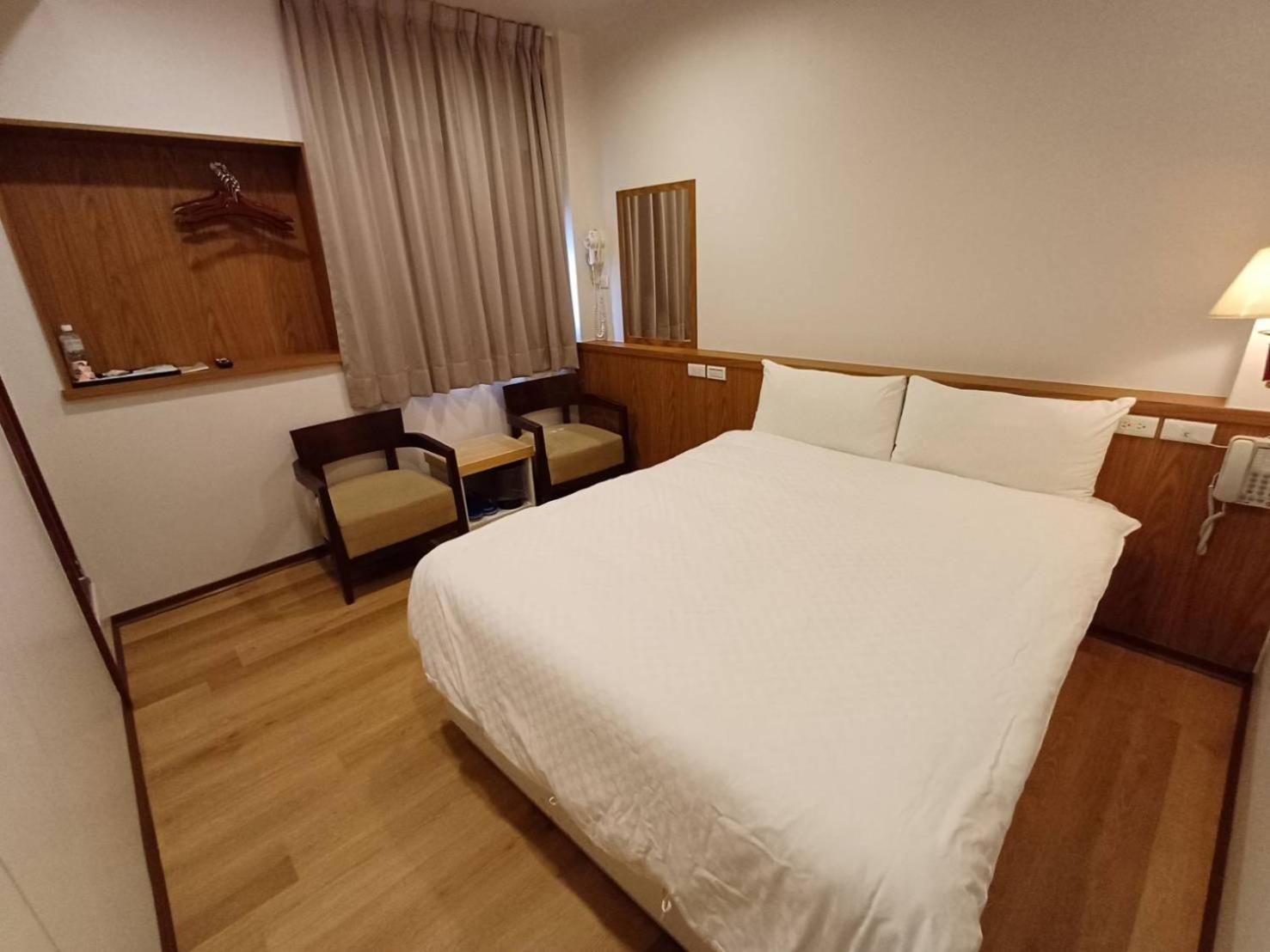 לודונג Long Cherng Hotel מראה חיצוני תמונה