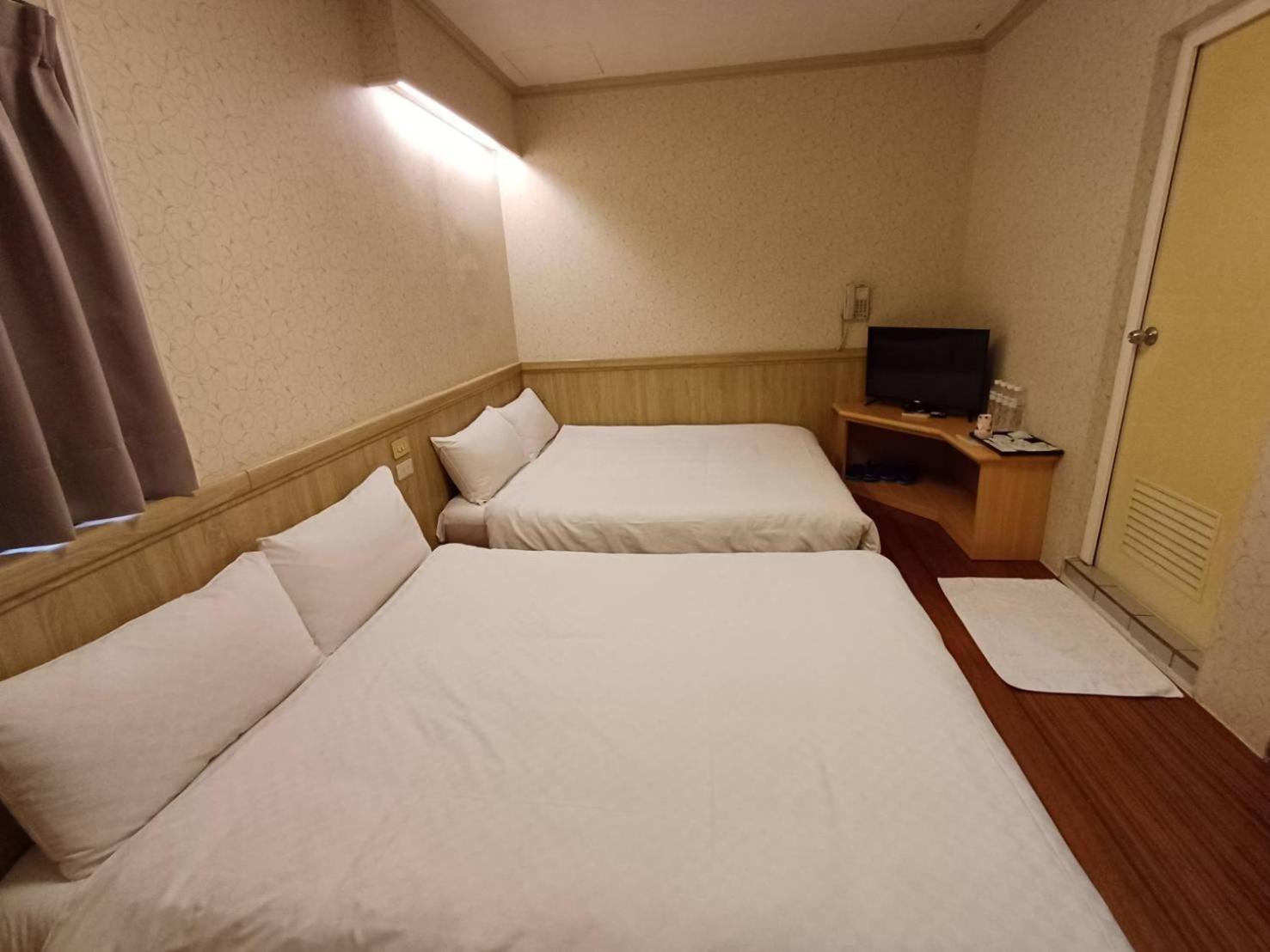 לודונג Long Cherng Hotel מראה חיצוני תמונה